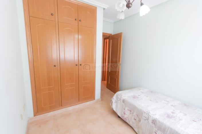 Image No.14-3 Bed Townhouse for sale