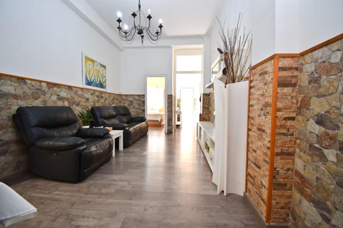 Image No.14-3 Bed Apartment for sale