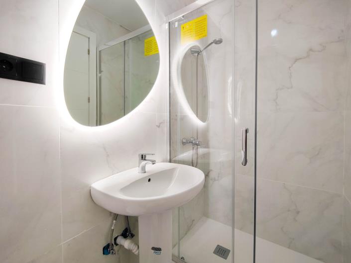 Image No.23-2 Bed Apartment for sale