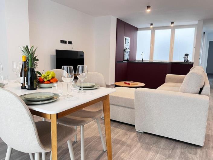 Image No.3-3 Bed Apartment for sale