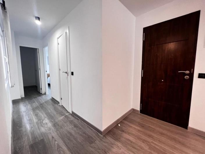 Image No.15-3 Bed Apartment for sale