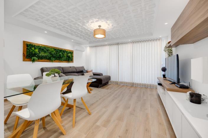 Image No.13-3 Bed Apartment for sale