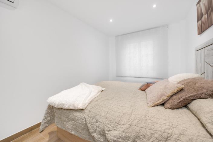 Image No.20-3 Bed Apartment for sale