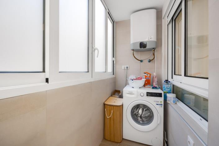 Image No.28-3 Bed Apartment for sale