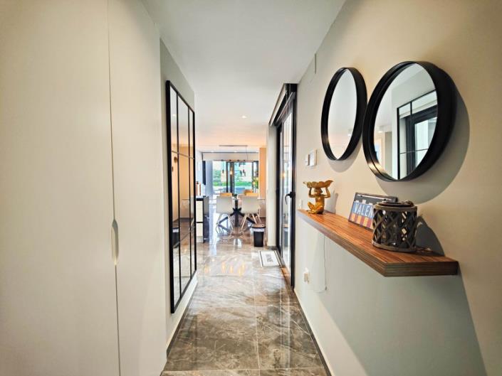 Image No.24-2 Bed Apartment for sale