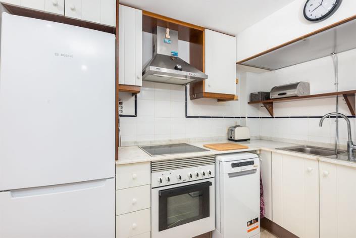 Image No.16-2 Bed Apartment for sale