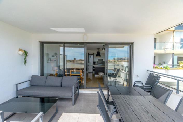 Image No.23-2 Bed Apartment for sale