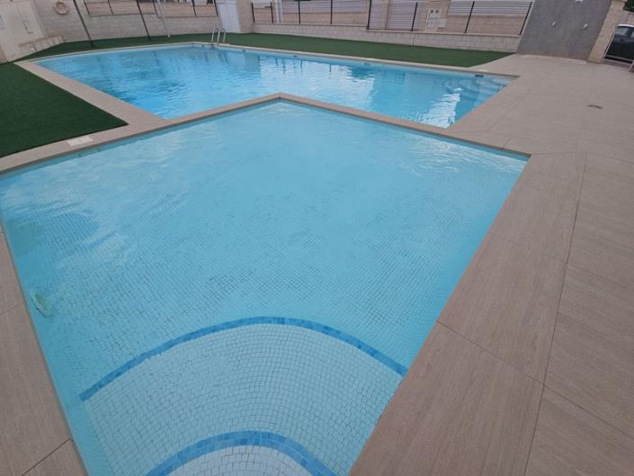 Image No.15-2 Bed Bungalow for sale