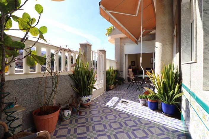 Image No.22-3 Bed Apartment for sale