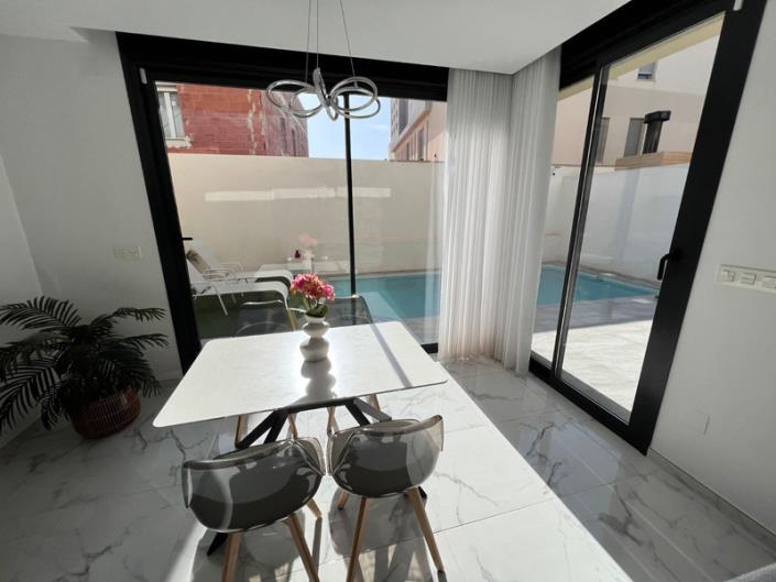 Image No.5-Villa de 3 chambres à vendre à Los Montesinos