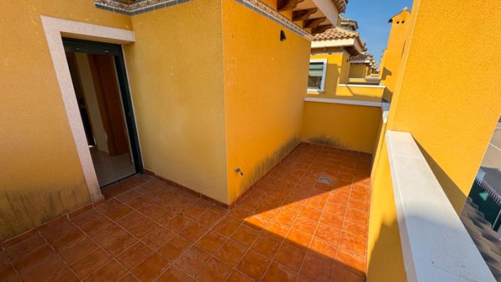 Image No.9-3 Bed Villa for sale