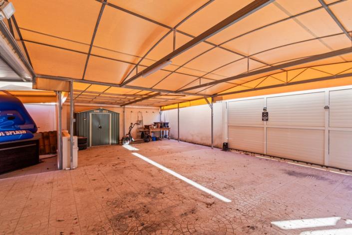 Image No.45-5 Bed Villa for sale