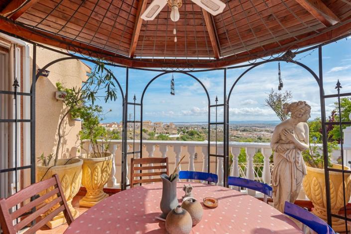 Image No.22-3 Bed Villa for sale