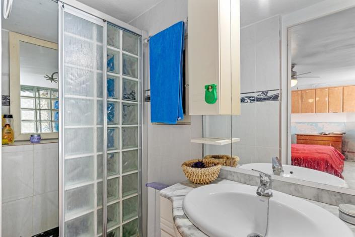 Image No.40-3 Bed Villa for sale