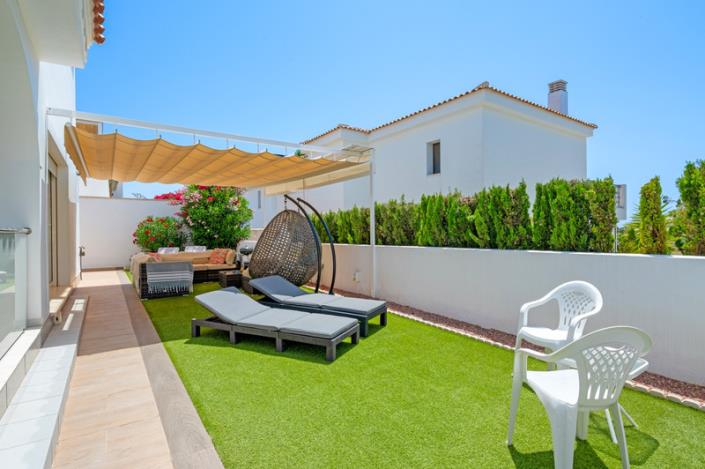 Image No.18-3 Bed Villa for sale