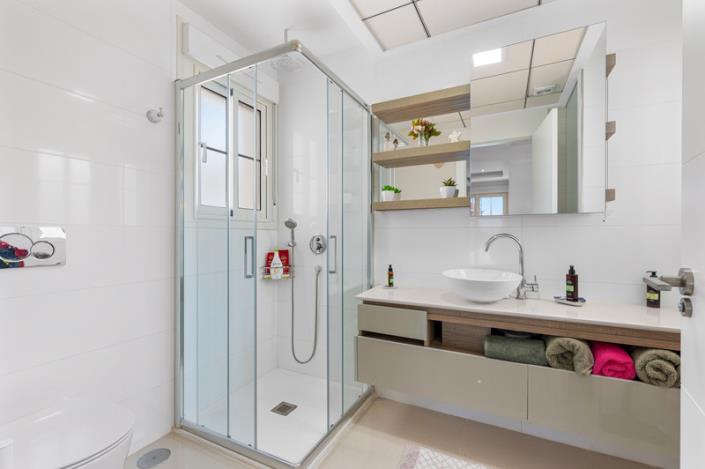 Image No.32-3 Bed Villa for sale