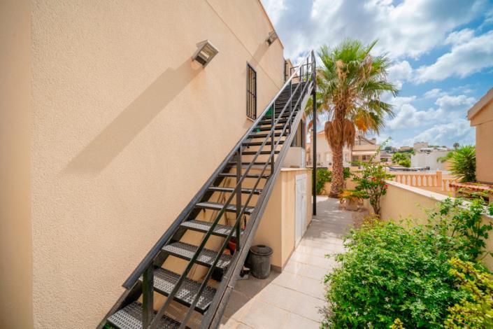 Image No.29-2 Bed Villa for sale