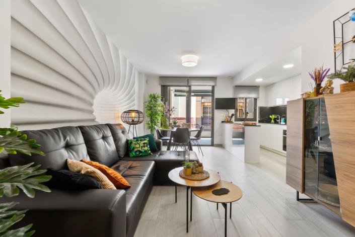 Image No.9-3 Bed Apartment for sale