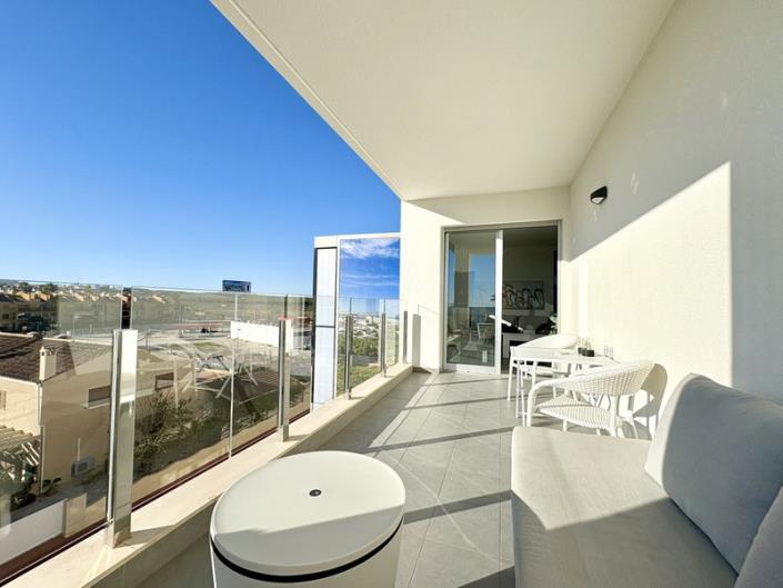 Image No.20-2 Bed Apartment for sale