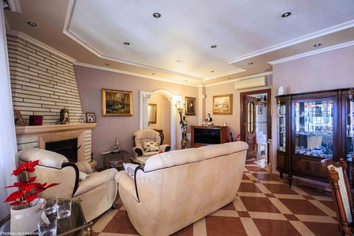 Image No.10-Villa de 5 chambres à vendre à Cabo Roig