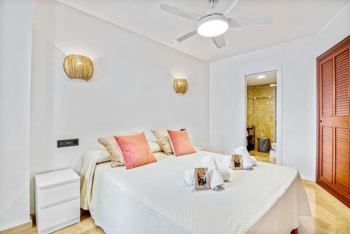 Image No.11-1 Bed Apartment for sale