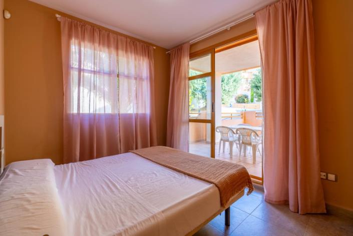 Image No.17-2 Bed Apartment for sale