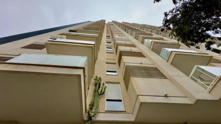 Image No.24-1 Bed Apartment for sale