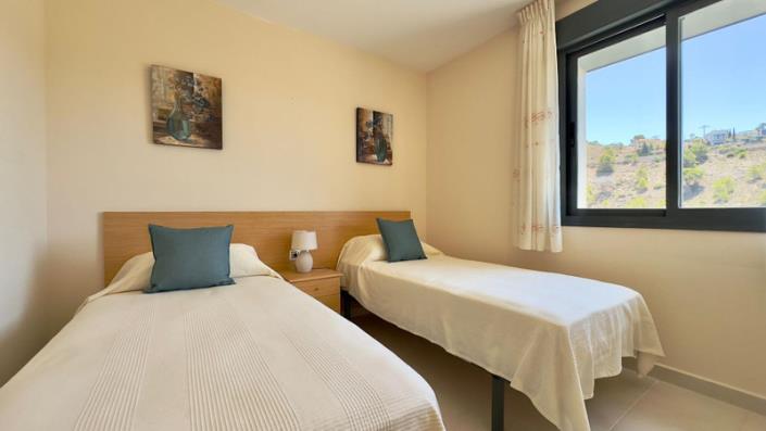 Image No.21-2 Bed Apartment for sale