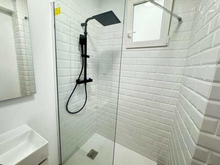 Image No.17-3 Bed Apartment for sale