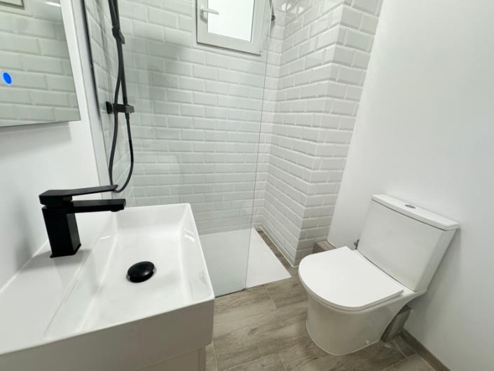 Image No.19-3 Bed Apartment for sale