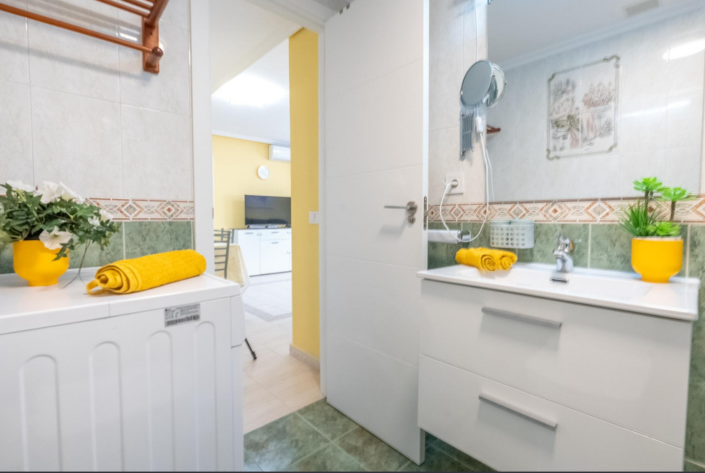 Image No.9-2 Bed Apartment for sale