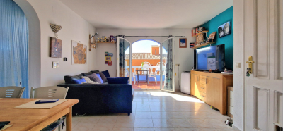 Screenshot-2025-08-28-at-10-15-34-Resales-Online