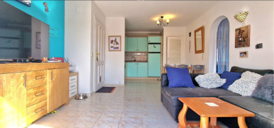 Screenshot-2025-08-28-at-10-16-21-Resales-Online