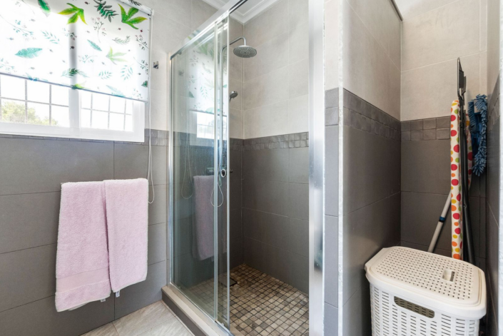 Image No.18-2 Bed Villa / Detached for sale