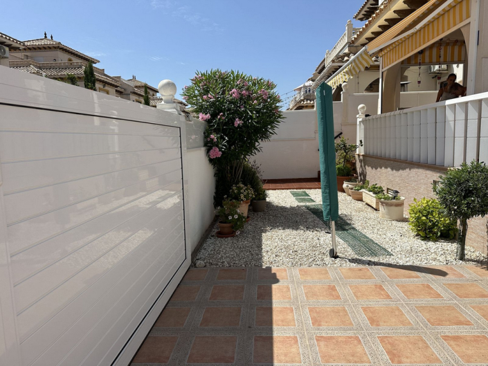 Image No.16-3 Bed Semi-Detached for sale