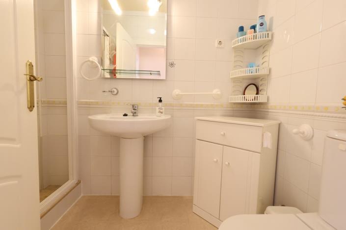 Image No.10-2 Bed Bungalow for sale