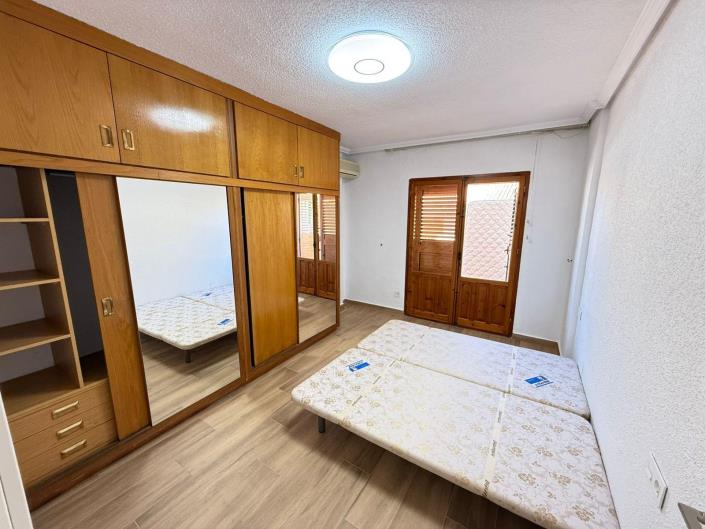 Image No.6-Maison de ville de 2 chambres à vendre à Torrevieja