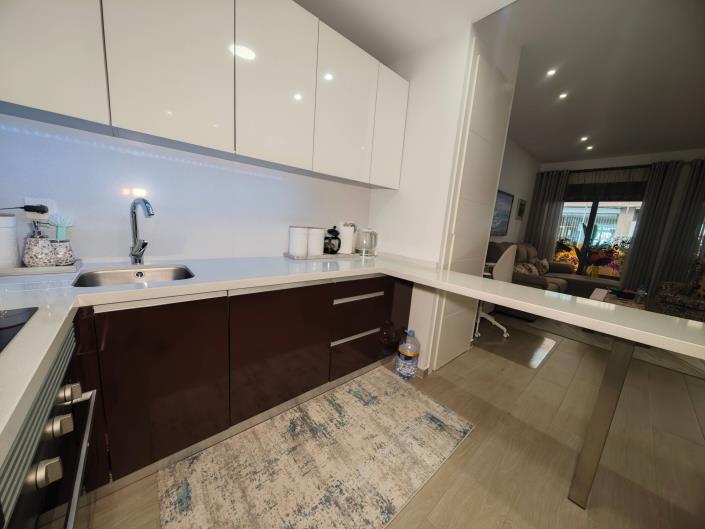 Image No.10-1 Bed Apartment for sale