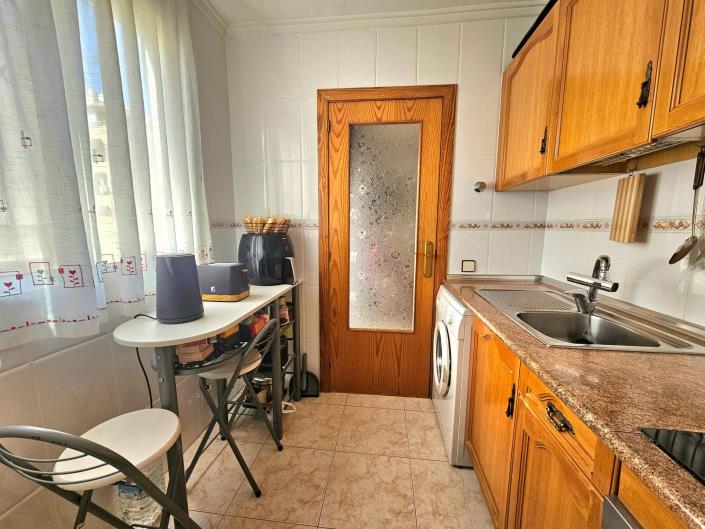 Image No.10-1 Bed Apartment for sale