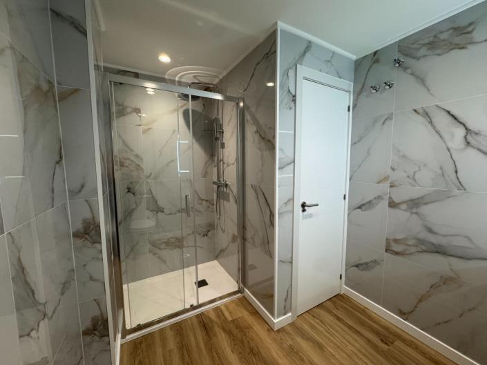 Image No.29-2 Bed Apartment for sale