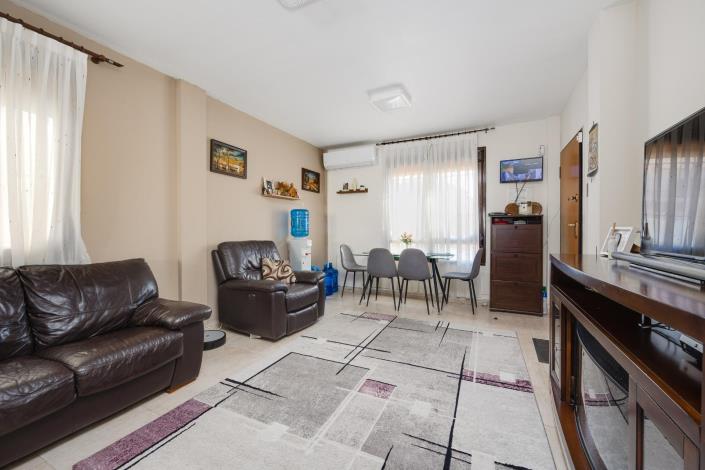 Image No.10-3 Bed Villa / Detached for sale