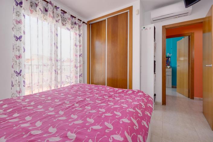 Image No.20-3 Bed Villa / Detached for sale