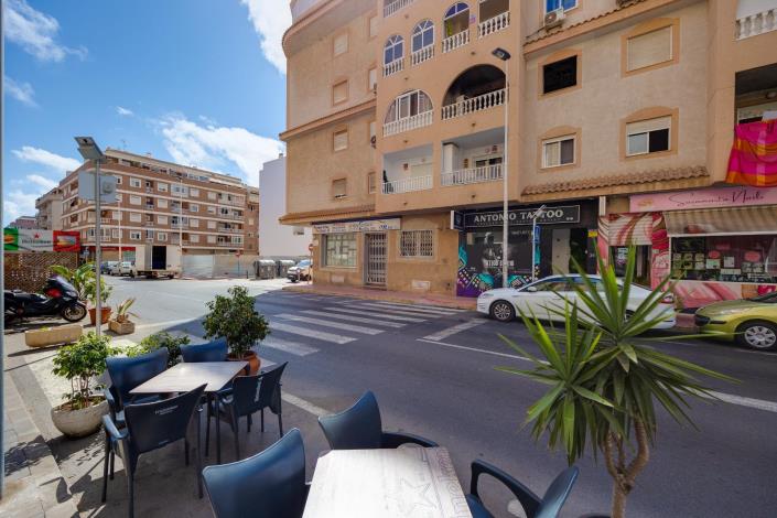 Image No.41-1 Bed Apartment for sale