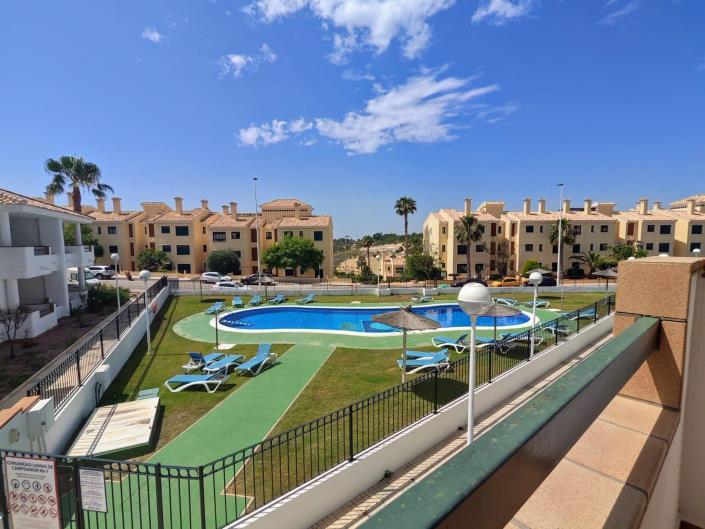 Image No.15-2 Bed Townhouse for sale