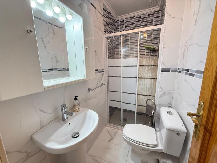 Image No.13-3 Bed Apartment for sale