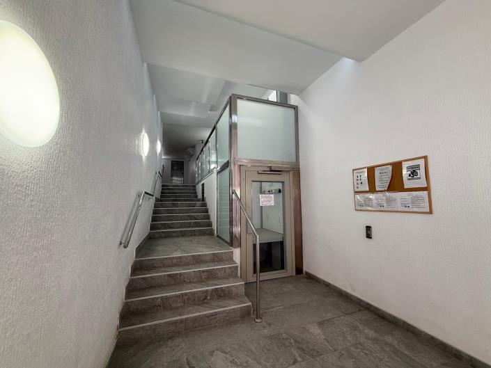 Image No.33-3 Bed Apartment for sale