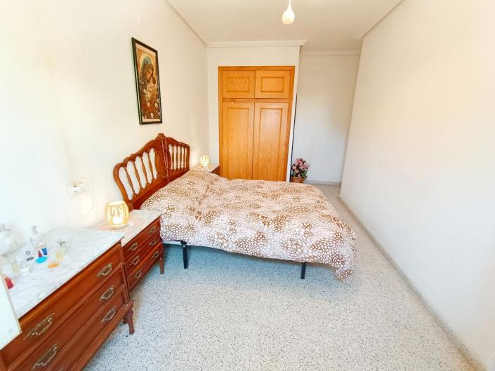 Image No.6-3 Bed Apartment for sale