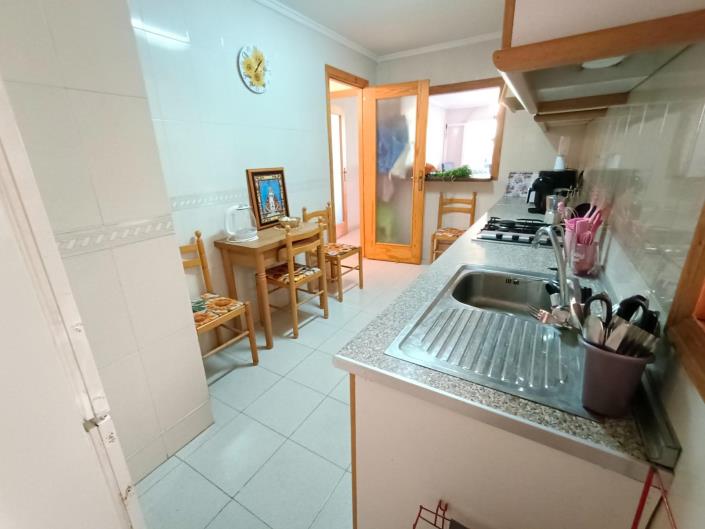 Image No.17-3 Bed Apartment for sale