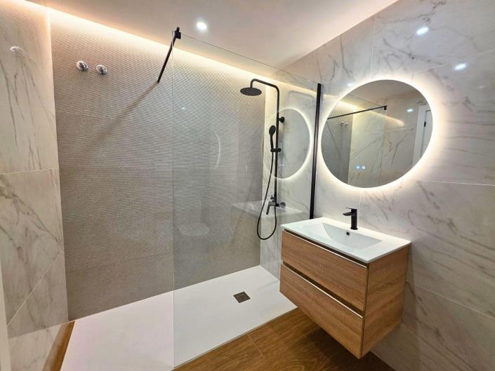 Image No.5-2 Bed Townhouse for sale