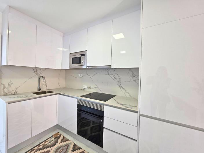 Image No.7-2 Bed Townhouse for sale